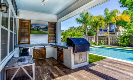 Backyard Living: Benefits of an Outdoor Kitchen